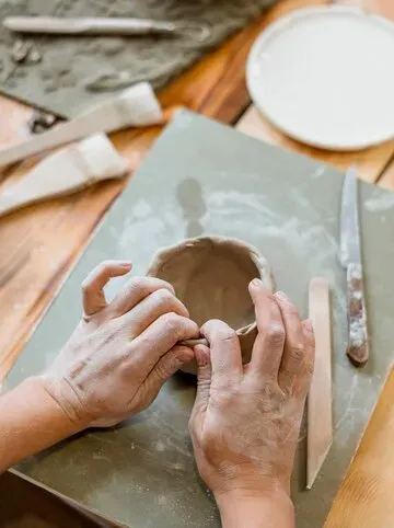 Blad & Beeld Workshop Pottenbakken kennismaking klei