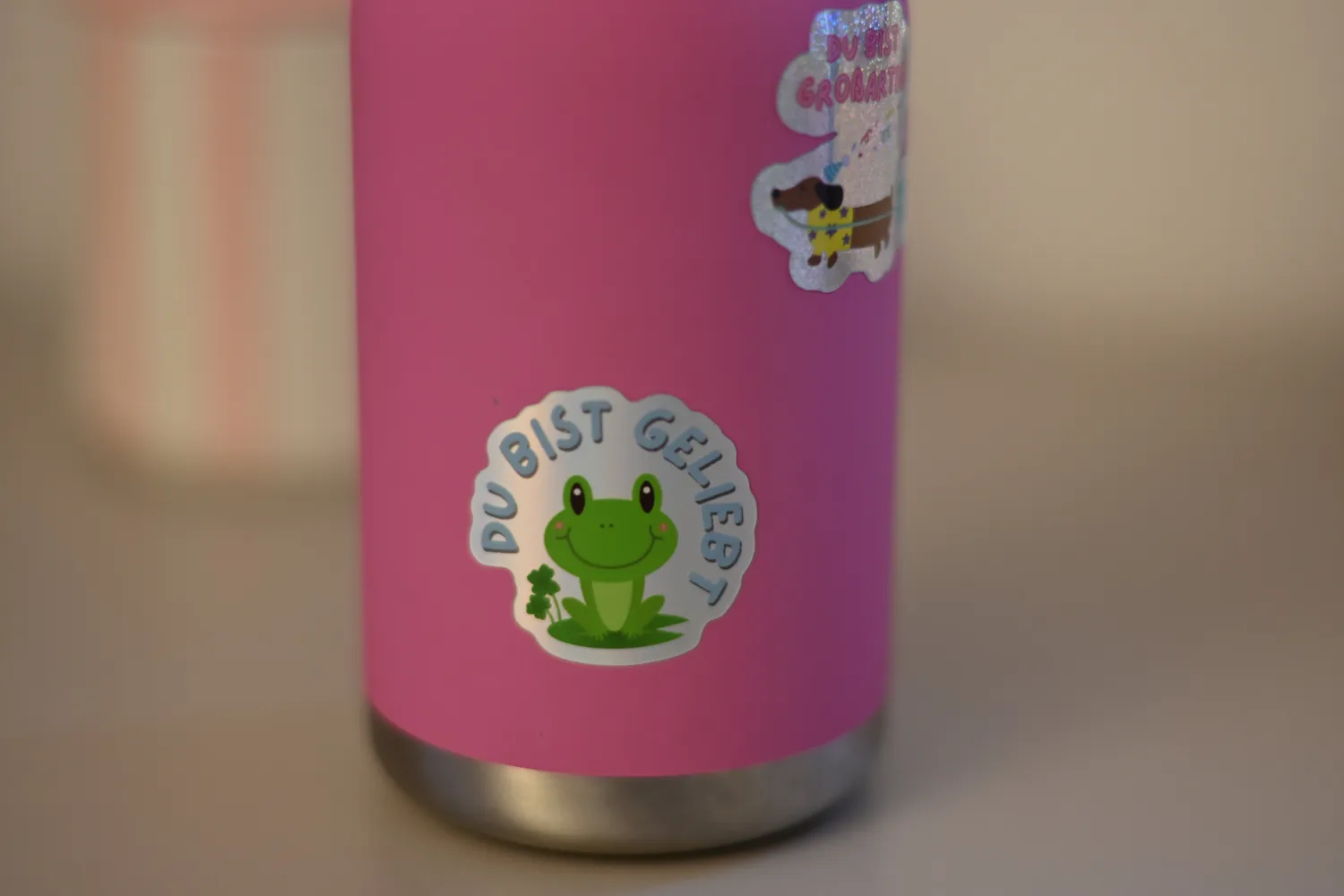 Lilly Braun Du bist geliebt sticker holografisch